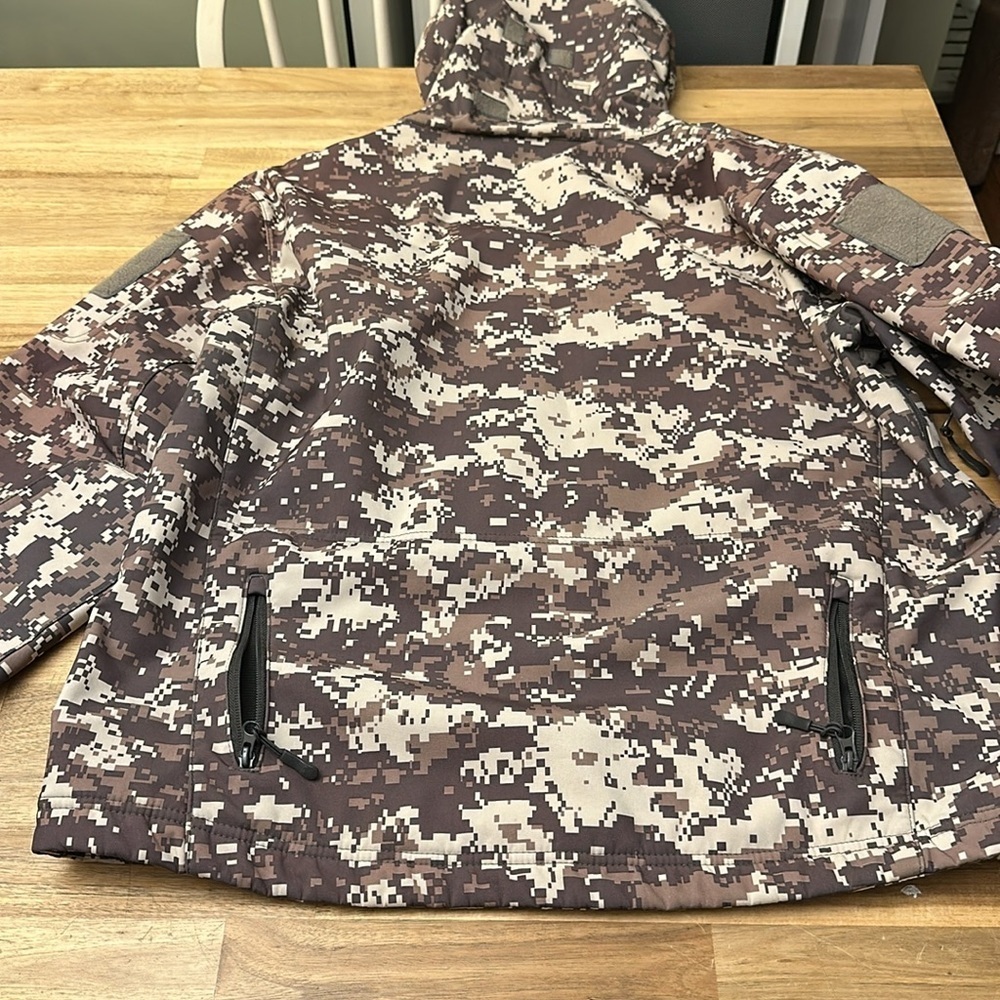 Tactical Military Softshell Jacket - image 8
